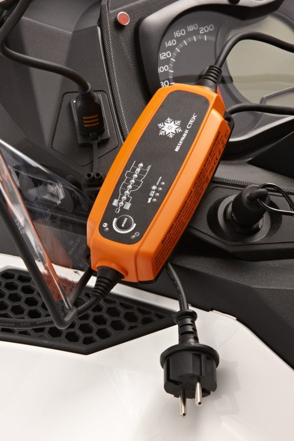 CTEK BRP 5.0 batteriladdare